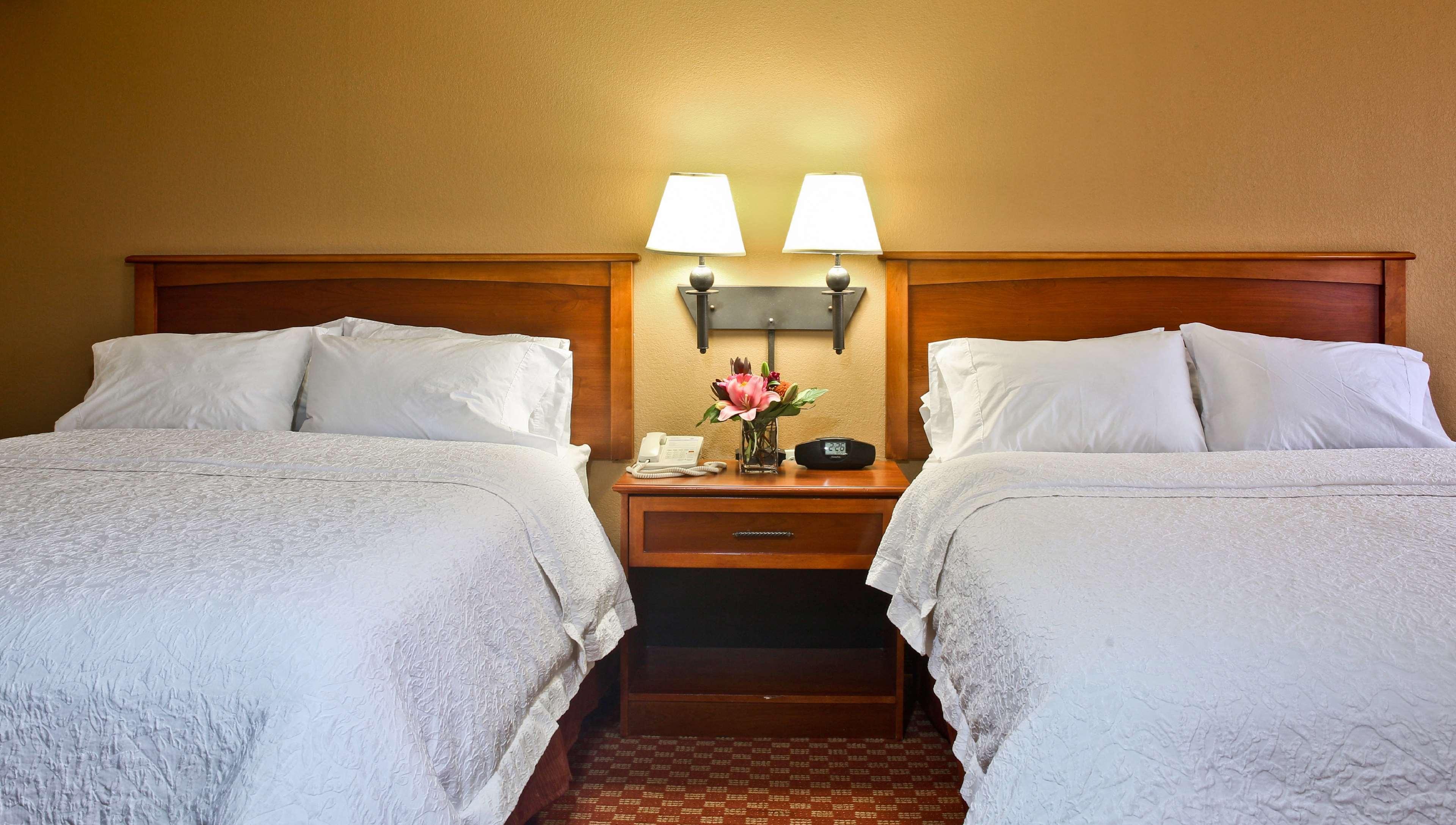 Hampton Inn Mchenry Екстер'єр фото