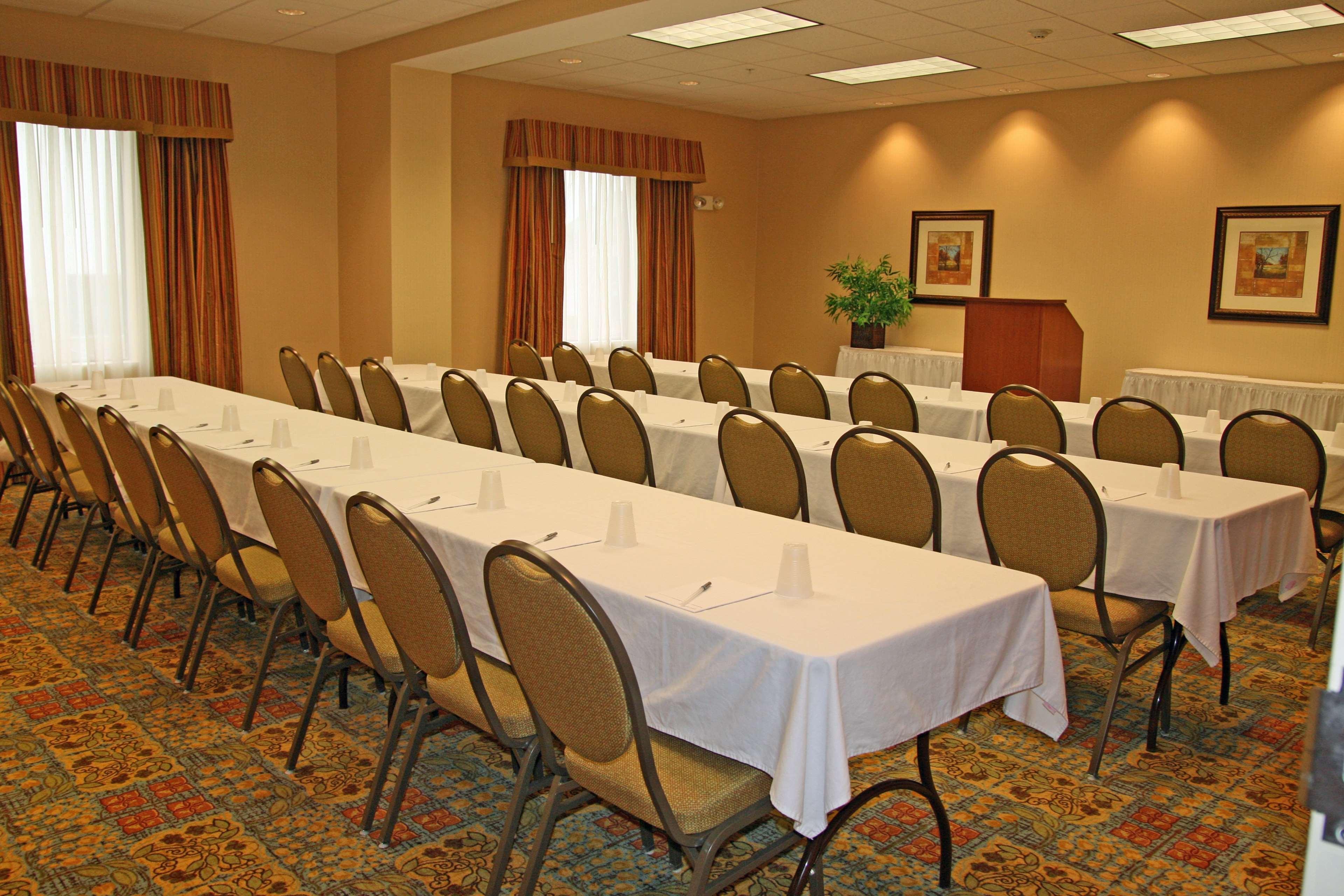 Hampton Inn Mchenry Екстер'єр фото