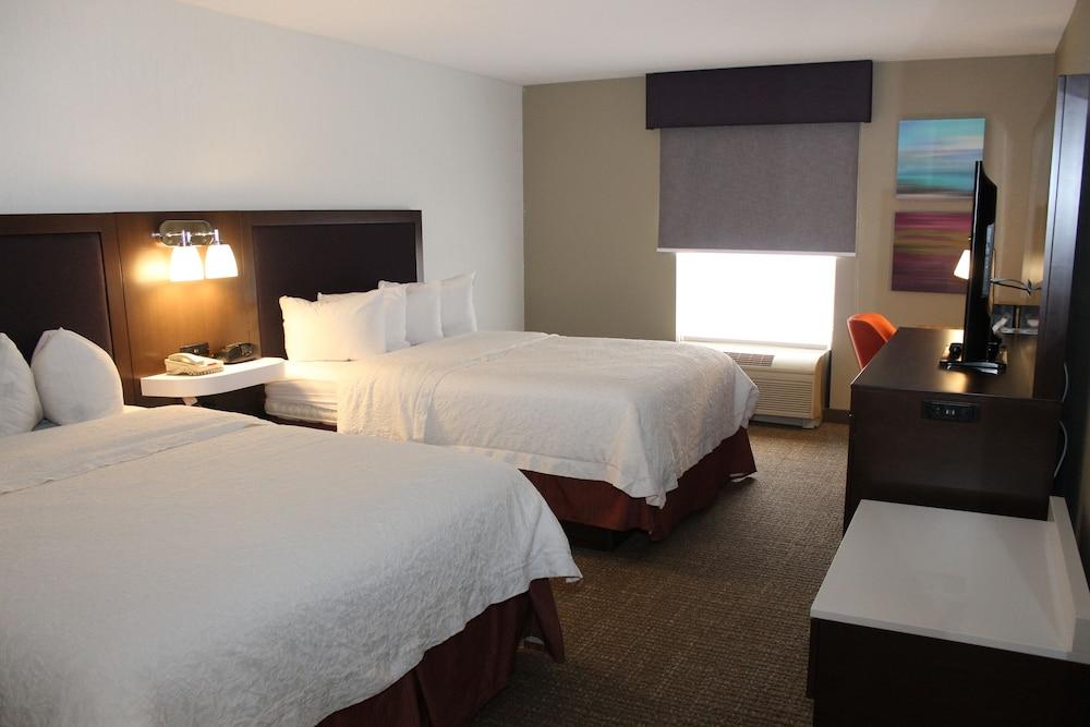 Hampton Inn Mchenry Екстер'єр фото
