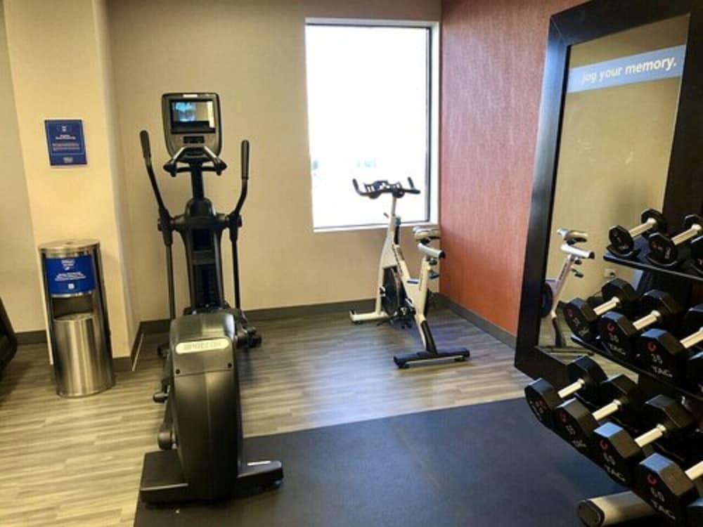 Hampton Inn Mchenry Екстер'єр фото